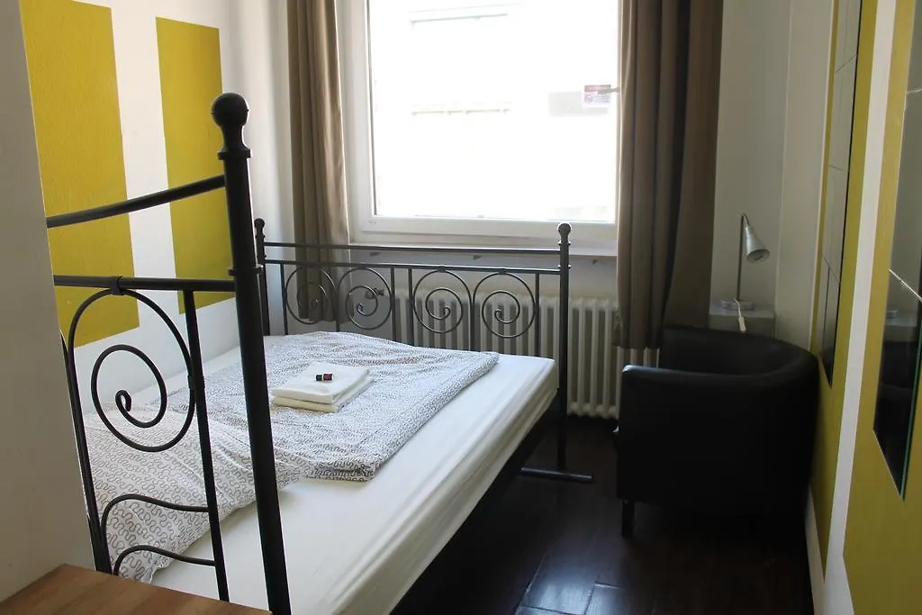 Station - Hostel For Backpackers Cologne