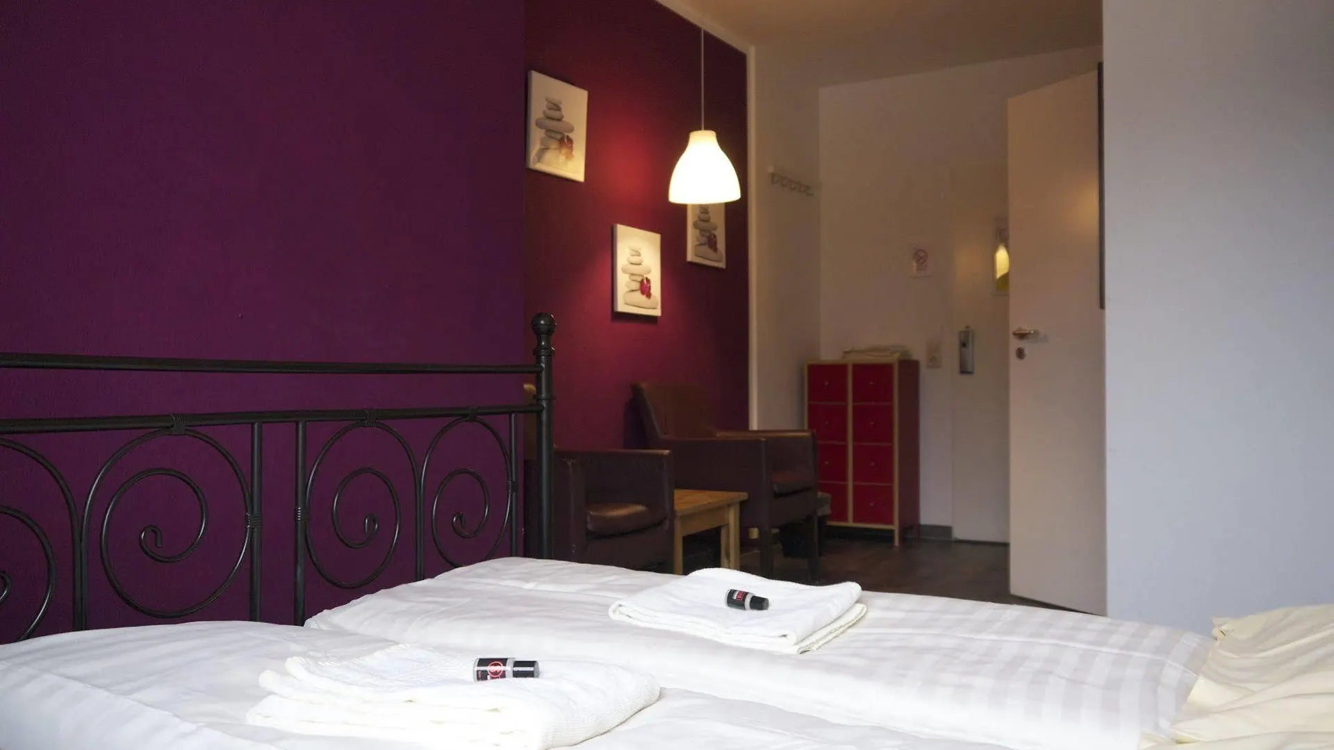 Station - Hostel For Backpackers Κολωνία Γερμανία